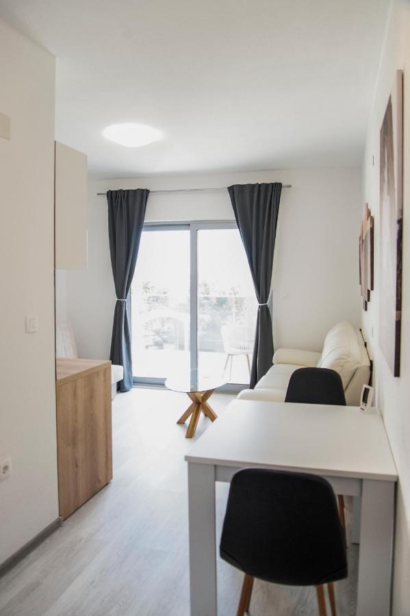 Soko Apartments Huoneistohotelli Soko Herceg Novi Eksteriør bilde