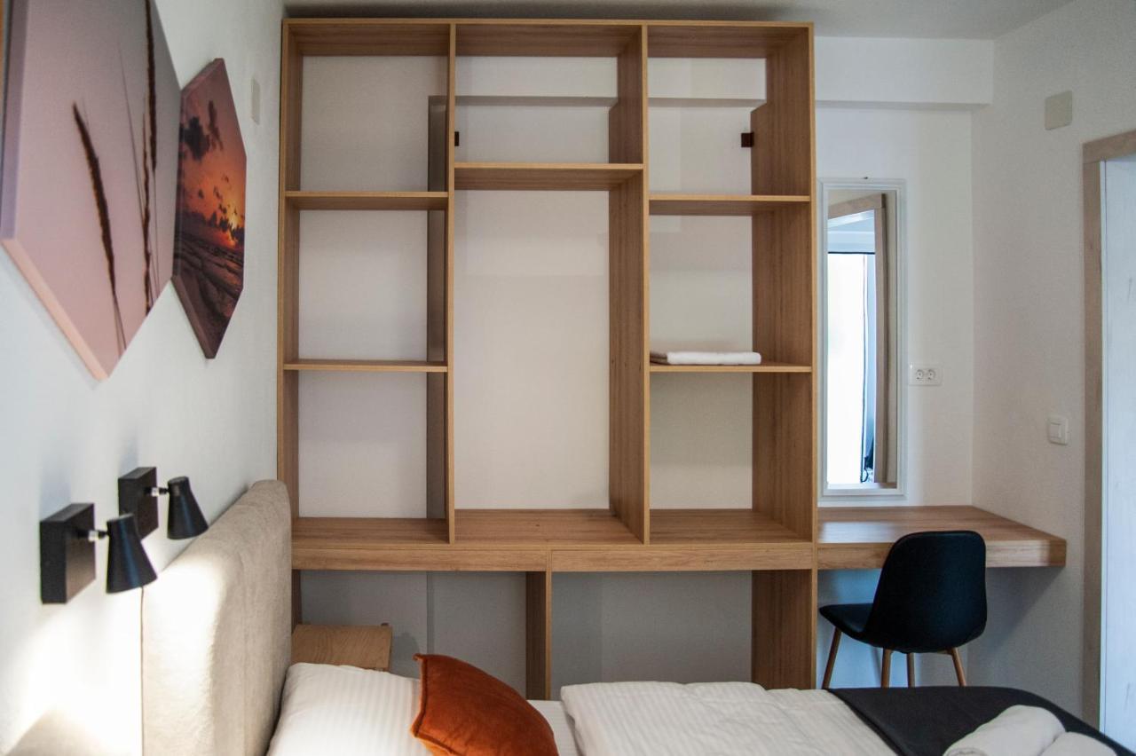 Soko Apartments Huoneistohotelli Soko Herceg Novi Eksteriør bilde